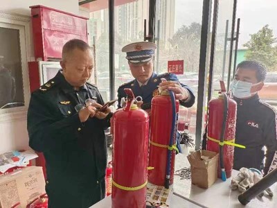 陈仓区消防救援大队联合市场监管部门开展“3·15”消防产品“打假”大行动